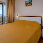 Stunning In דירה Mošćenička Draga