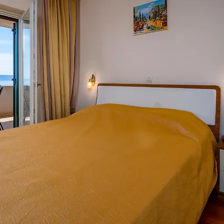 Stunning In Appartement Mošćenička Draga