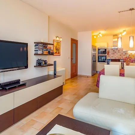 Appartement Stunning In Mošćenička Draga